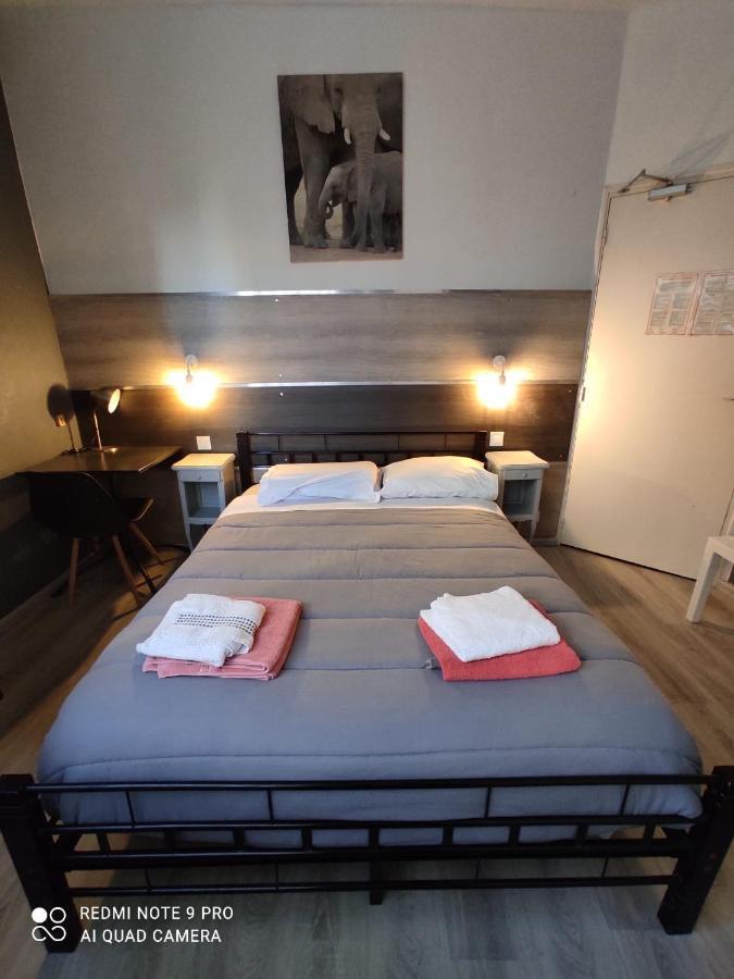 Hotel Le Bon Moine Reims Exterior photo