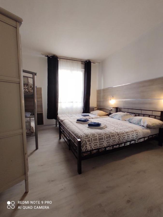 Hotel Le Bon Moine Reims Exterior photo